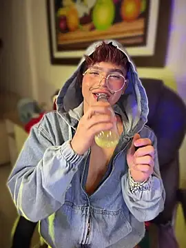 Chat +18 de PRINCE_STEV ao vivo