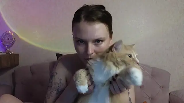 Vivian_Davis élő XXX-chatje