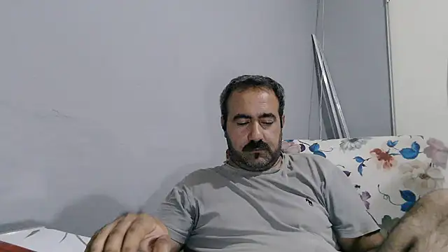 -Hunter_Blaze- Adlı Modelin Canlı XXX Sohbeti