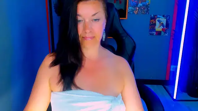 XXX chat uživo modela AnaMills