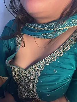 Chat XXX ao vivo de -Simii