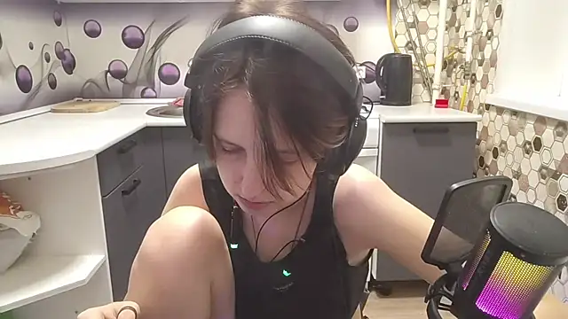 Saranade XXX чат на живо