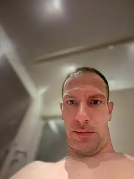 Chat +18 de Cocaineee_Ger ao vivo