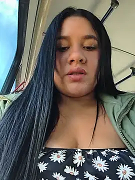 Kendra-daring Live chatroom