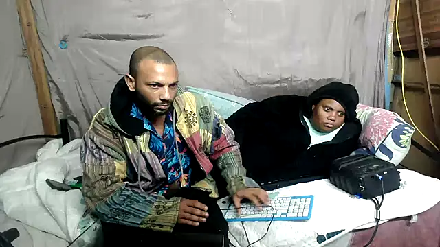 Chatroom XXX en direct de Camodick