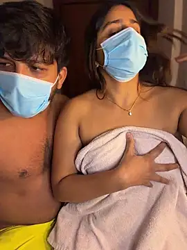 youngcoupleloverose webcam show