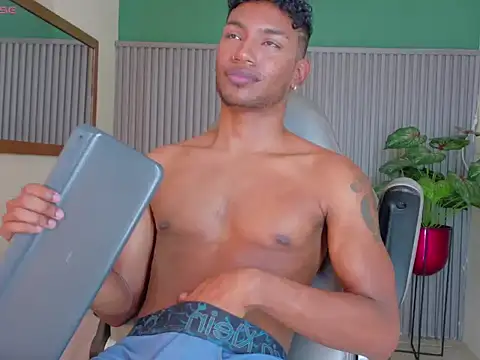 Chat XXX ao vivo de dante_jeff