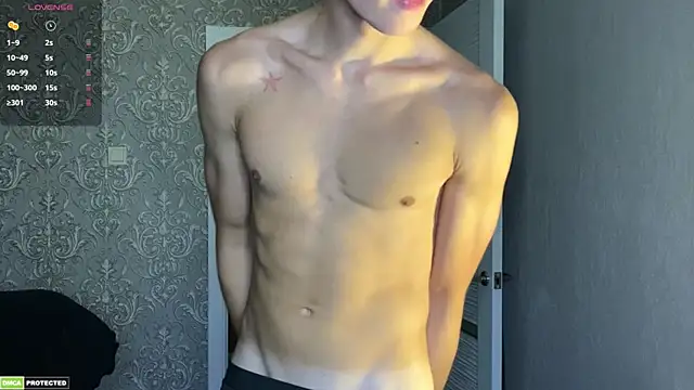 yyyyesssbb 现场XXX聊天