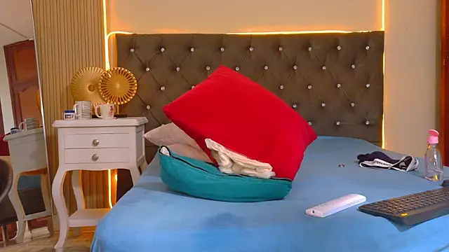 دردشة Alex_Bloom الجنسية المباشرة