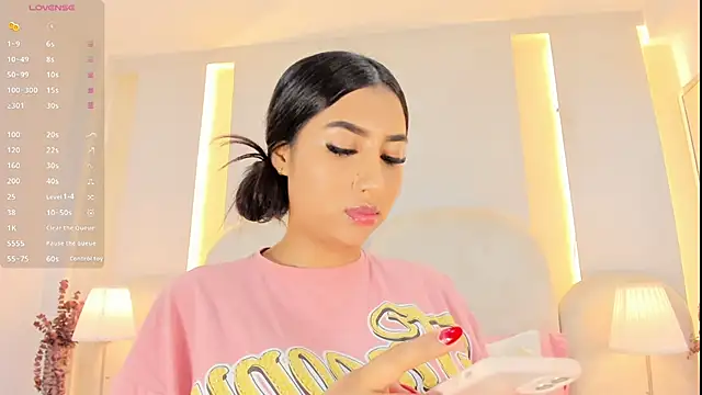 SalomeeBell – Naživo XXX chat