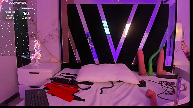 Wonderkloe_'s Live XXX Chat