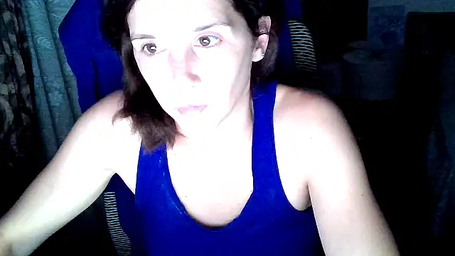 XXX chat uživo modela SmokerLety