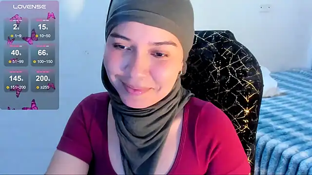 Chat XXX Live MatchedEyebrow