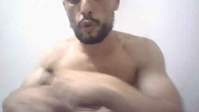צ'אט XXX בשידור חי של Arabprinceofslv