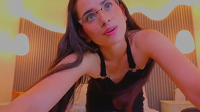 แชท XXX สดของ angelica_dymond