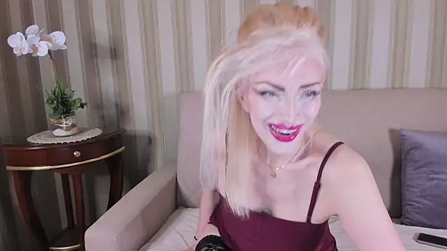 Živý XXX chat Rita_Farel