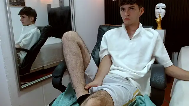 trevor_mobのライブXXXチャット
