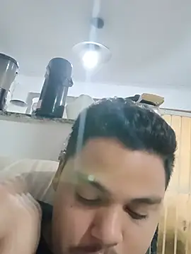 Chat +18 de Mmkkjm ao vivo
