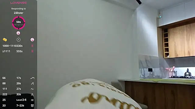 LongChillGerl Live XXX Chat