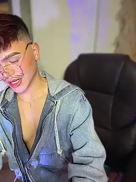 PRINCE_STEV – Naživo XXX chat