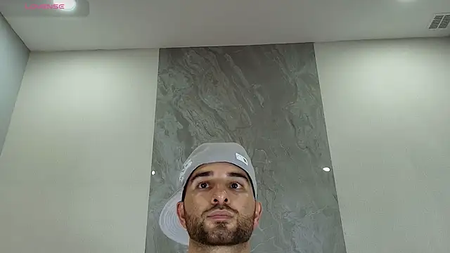 แชท XXX สดของ lorenzo_walker_1