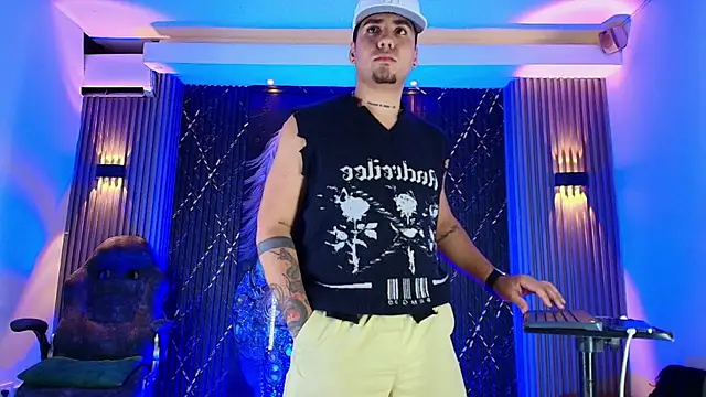 Iam_Josue- Adlı Modelin Canlı XXX Sohbeti