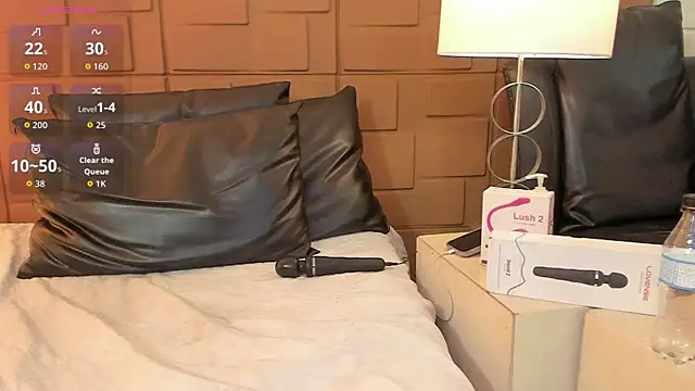 NaomyRivera live XXX chat