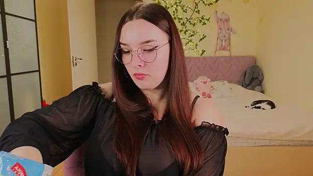 Iwi_wi_wi's Live XXX Chat