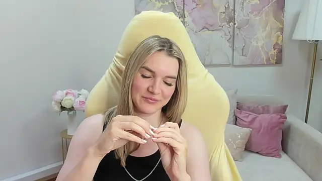 RoxyReignn Live XXX-chat