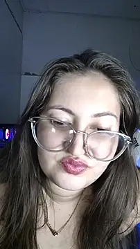 Chat +18 de Fetichista23 ao vivo