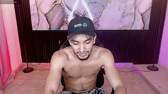 dante_18cm_'s Live XXX Chat