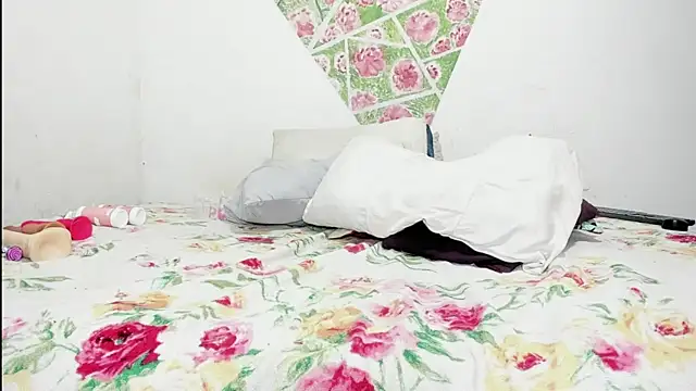 XXX chat uživo modela Agata_prg