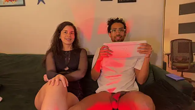 Chat XXX en directo de Redfloweer1