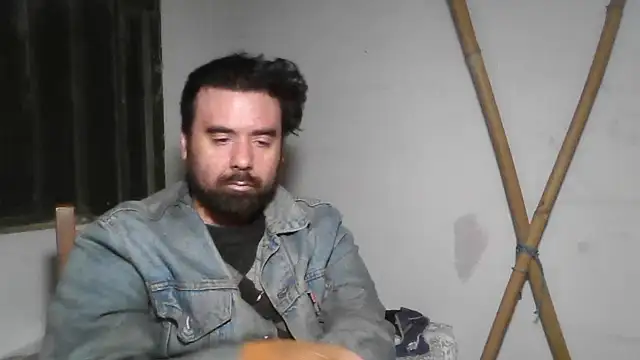 Živý XXX chat Smoker_lounge