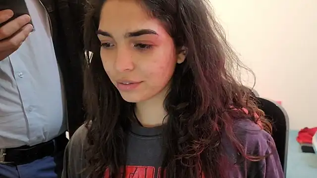 عرض كام ooluchyferoo