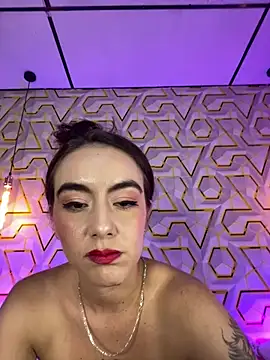 Živý XXX chat MelanyyJhonson15