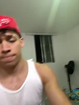 Chat XXX en directo de Luke_Muscle