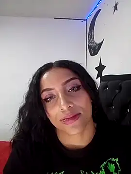 צ'אט XXX בשידור חי של KattyBerryX