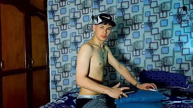 LoganSteel_ – Naživo XXX chat