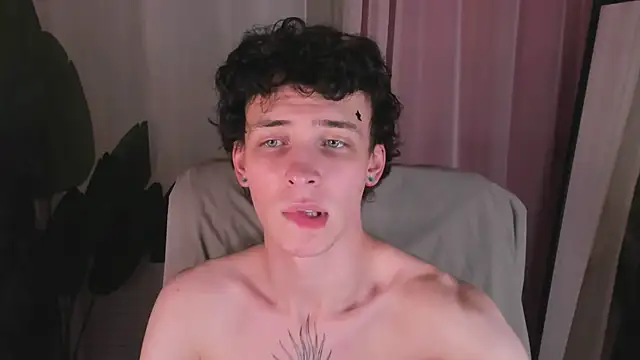 Jacob_Davidson's Live XXX Chat