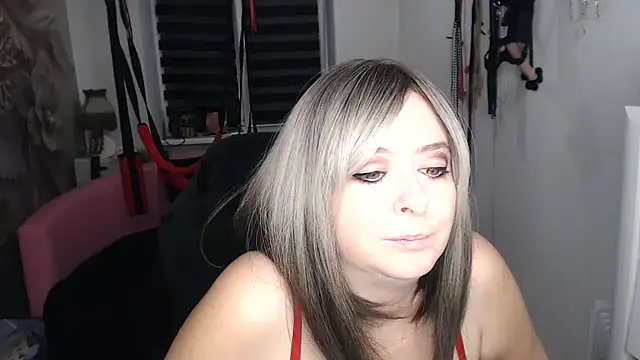 Chatroom XXX en direct de MISSgoddessMARIA