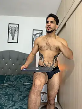 צ'אט XXX בשידור חי של Maximiliano_ford
