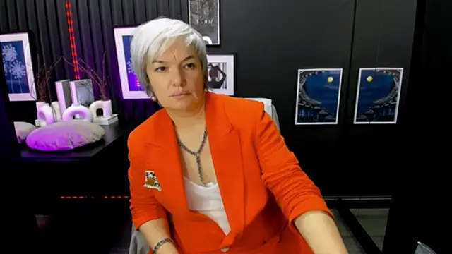 CarmenSoft's Live XXX Chat