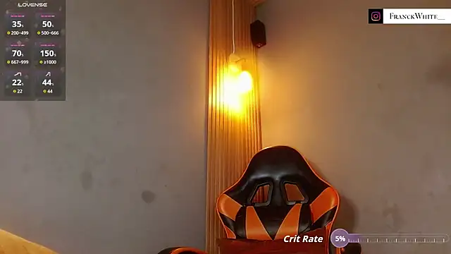 Franck_White élő XXX-chatje