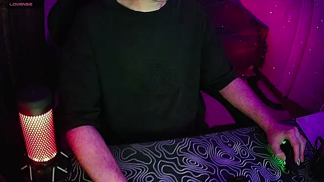 ZXCENSORED- élő XXX-chatje