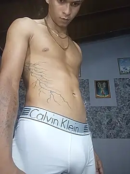 God_Eros_23cm's Webcam Show