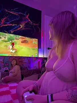 Cutiepiespanks' Live XXX Chat