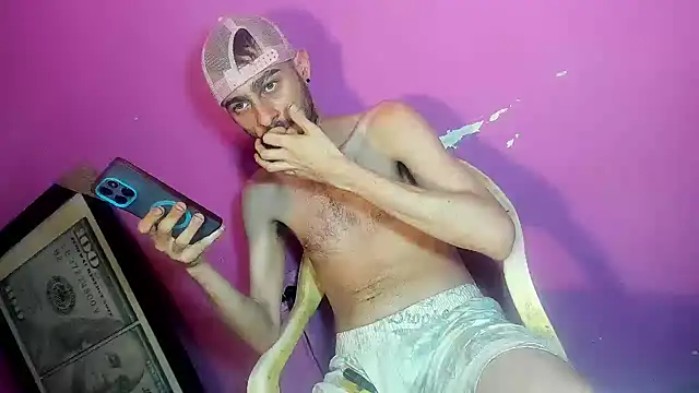 Sissywhite7: онлайн-секс-чат