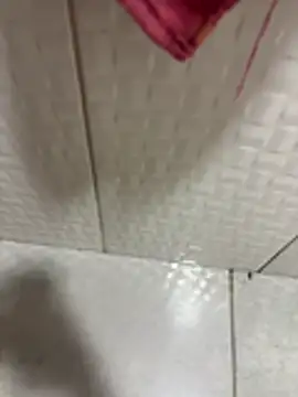 Chat +18 de Roinuj098 ao vivo