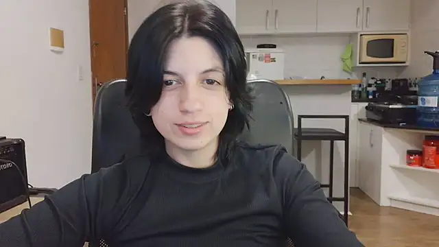 Chat +18 de kyslrana ao vivo